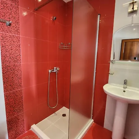 Via Pontica 123 Guest Apartment *